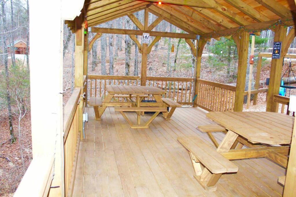Red Rooster Family Cabin W/Hot Tub+Fire Pit+View Franklin Exteriör bild