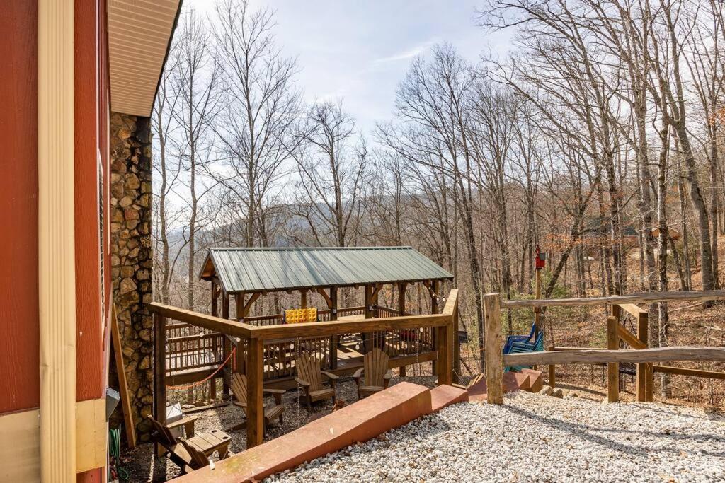 Red Rooster Family Cabin W/Hot Tub+Fire Pit+View Franklin Exteriör bild