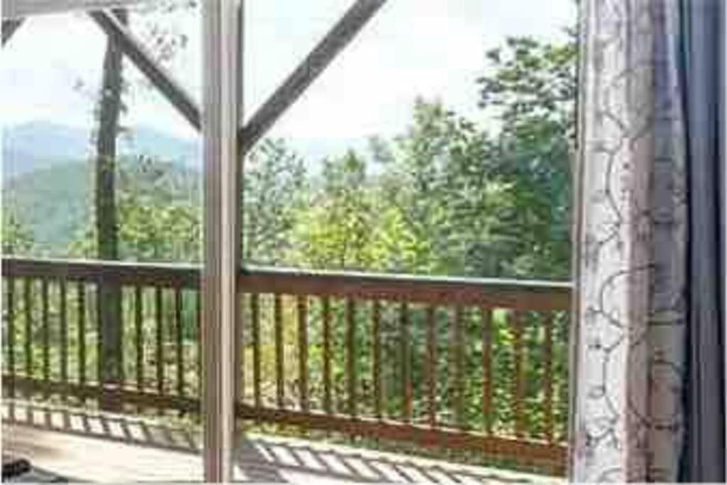 Red Rooster Family Cabin W/Hot Tub+Fire Pit+View Franklin Exteriör bild